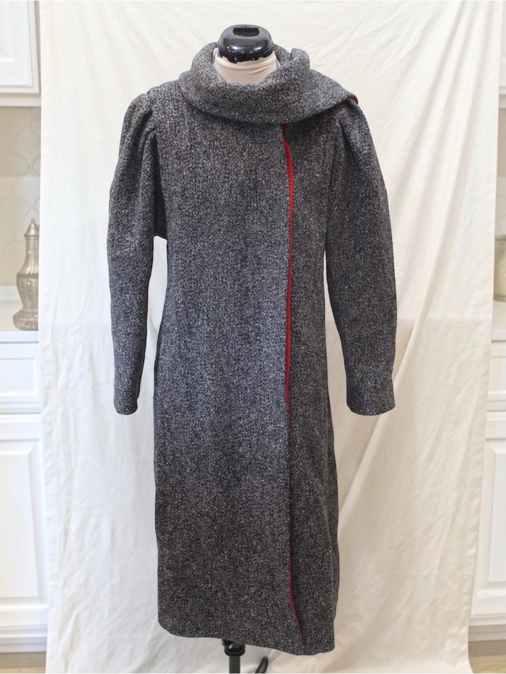 Vintage 1970s Jill Jr Worumbo Wool Draped Scarf Walking Coat
